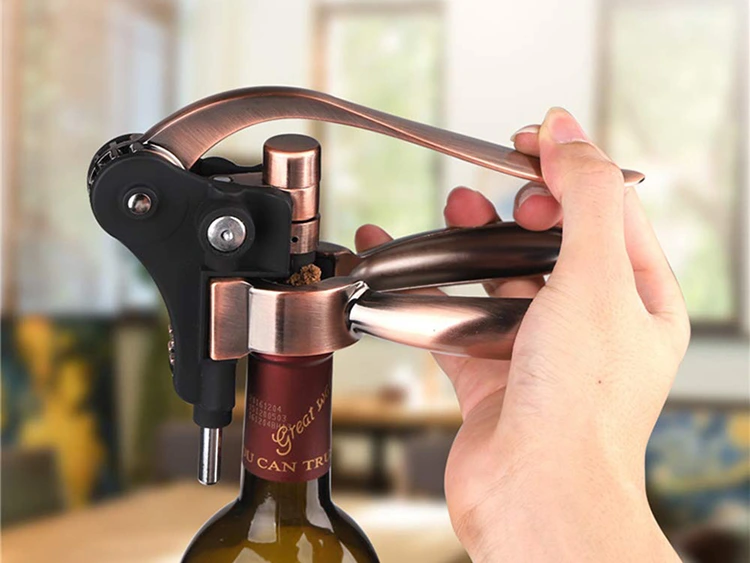 A evolução e diversificação de abridores de garrafas de vinho