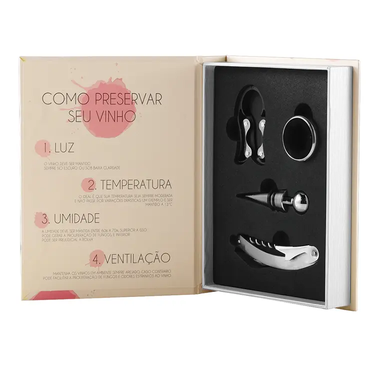 Conjunto de vinho da caixa colorida comum